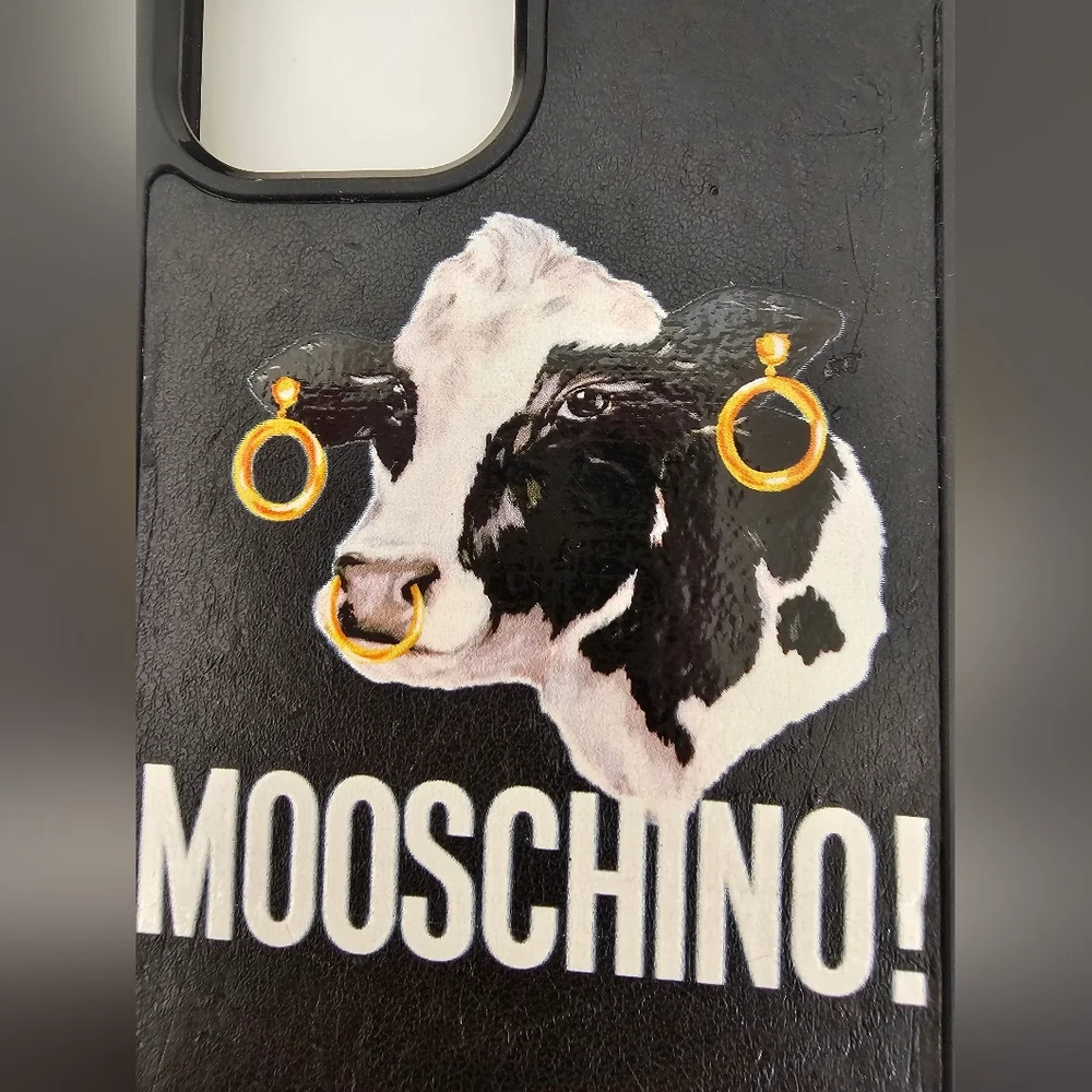 Moschino black white